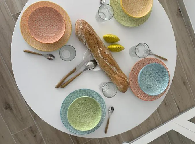 Appartement Lumineux En Bord De Avec Parking *