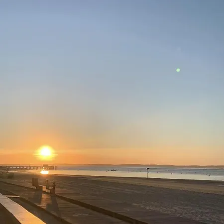 Apartment Lumineux En Bord De Avec Parking Arcachon