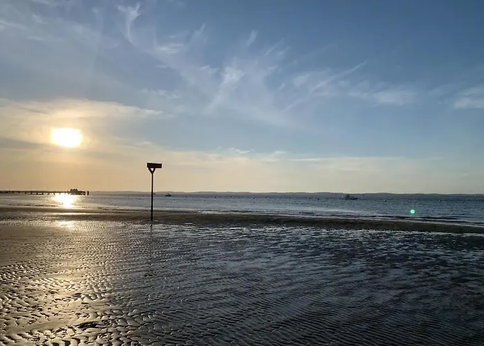 Lumineux En Bord De Avec Parking 아파트